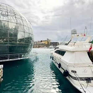 Bb Boat Lady A Botel Genova